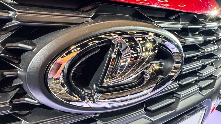 АвтоВАЗ выпустит новую яркую «Ниву», которой не было никогда АвтоВАЗ выпустит новую яркую «Ниву», которой не было никогда