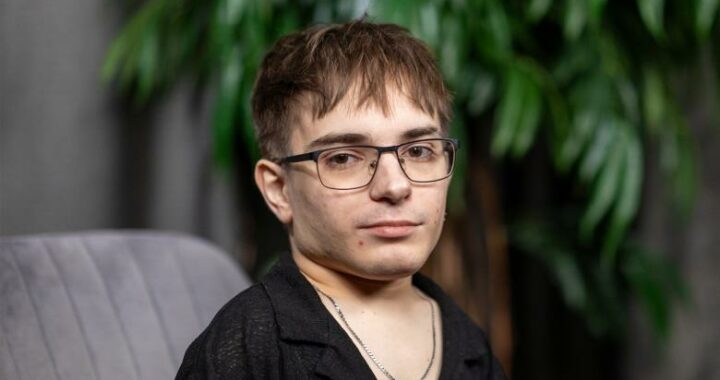 Звезда «Голоса» Плужников объяснил, почему не работает с Матвиенко