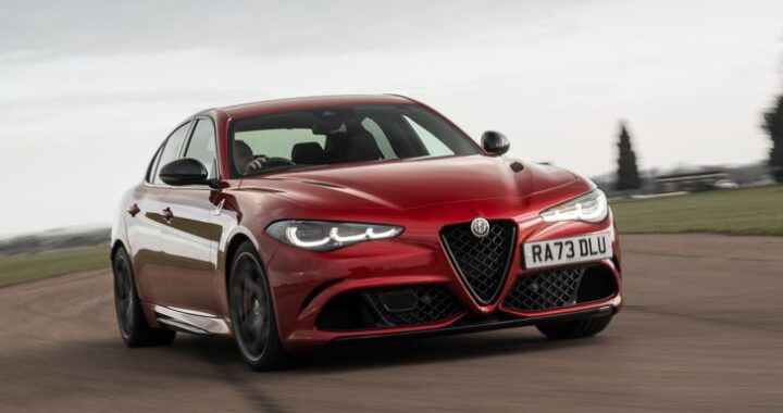 Alfa Romeo готовит сюрприз: новые Giulia и Stelvio Quadrifoglio будут не такими, как ожидалось