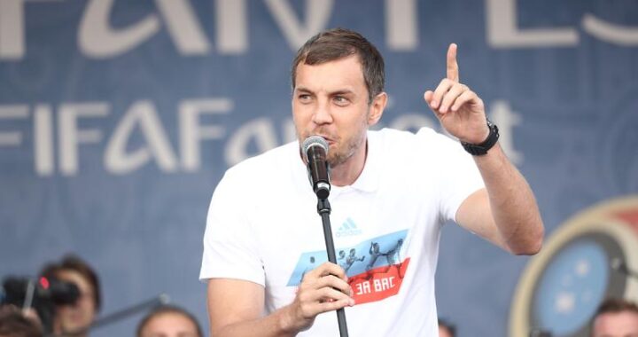 «Человек с большим сердцем»: Дзюба поздравил беременную фанатку
