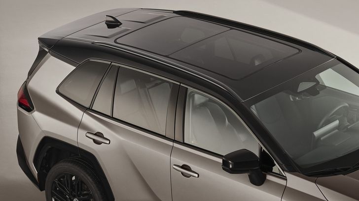 Toyota RAV4 шестого поколения