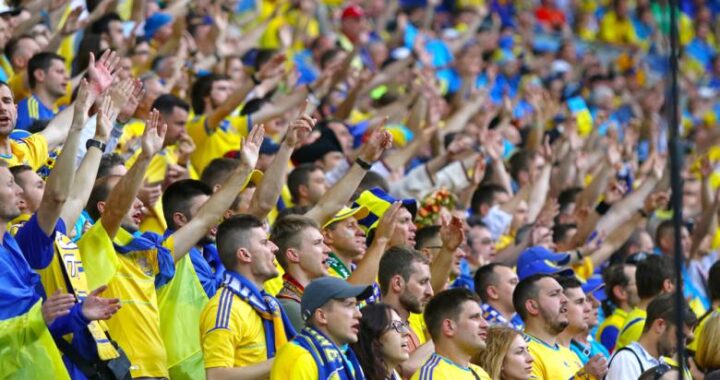 Черногорский футболист высмеял украинских фанатов песней «Катюша»