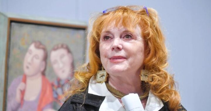 Клара Новикова раскрыла, общается ли сейчас с Пугачевой и Галкиным