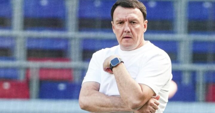 «Ахмат» уволил главного тренера после провала на старте РПЛ
