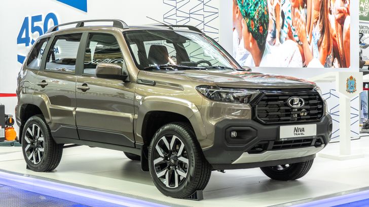LADA Niva Travel
