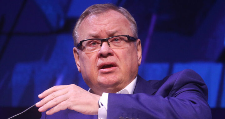 «Сразу увольнять?»: Костин о проигрышах «Динамо» при Карпине в новом сезоне
