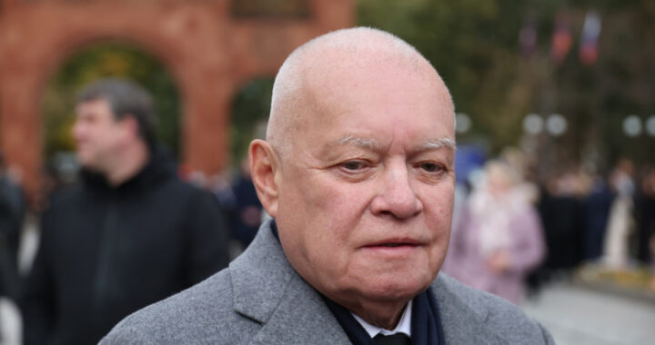 «Светился»: Киселев высказался о Кеосаяне на церемонии прощания