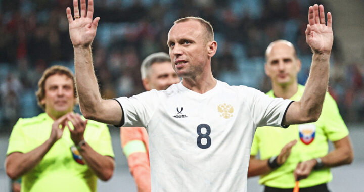 «Локомотив» обыграл «Спартак» в прощальном матче Дениса Глушакова