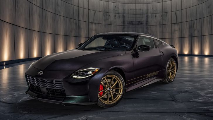 Nissan Z Heritage Edition