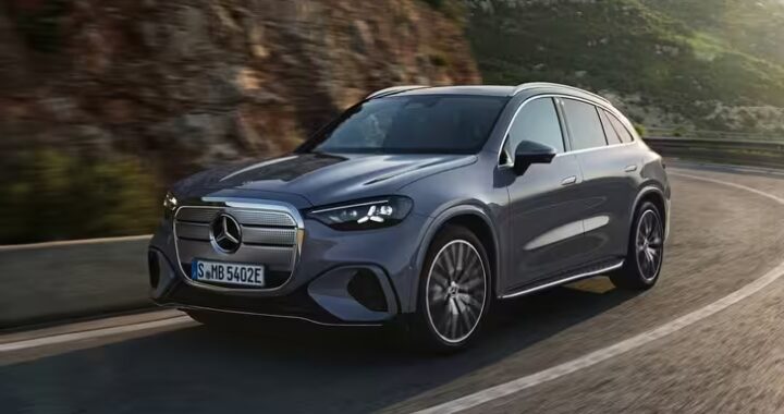 Представлен новый электрический Mercedes-Benz GLC с гигантским 39-дюймовым дисплеем в салоне