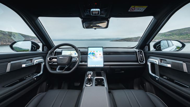 Интерьер Jaecoo J7