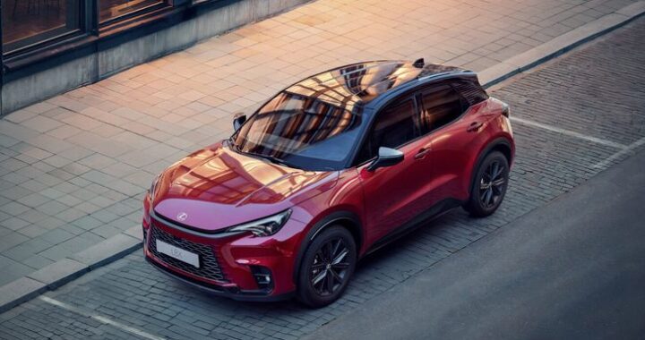 Самый дешевый кроссовер Lexus получил новую версию. Подробности и фото