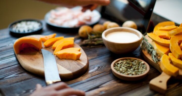 Врач-невролог назвала осенние продукты, которые улучшают память и концентрацию