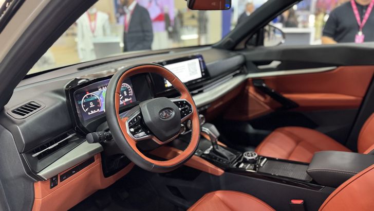 Интерьер LADA Azimut