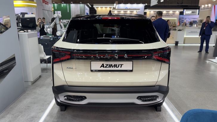 LADA Azimut