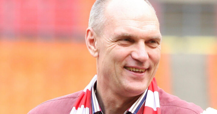 Экс-футболист объяснил, почему сборная России пока «никому не нужна»