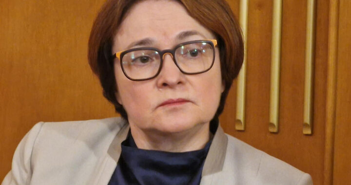 ИИ-помощник для договоров, «перегнутая палка» в борьбе с мошенниками: ЦБ РФ поделился видением развития рынка финансовых услуг