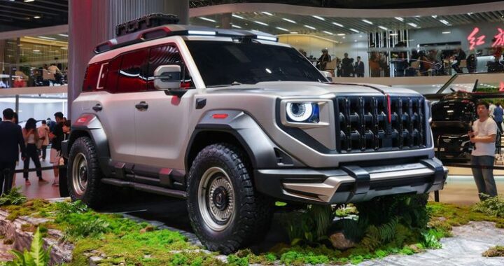 Как будет называться первый хардкорный внедорожник Hongqi: узнаем совсем скоро