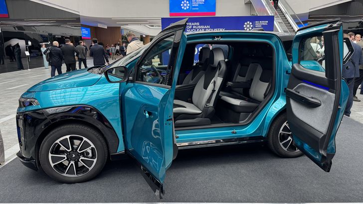 Электромобиль «Атом»