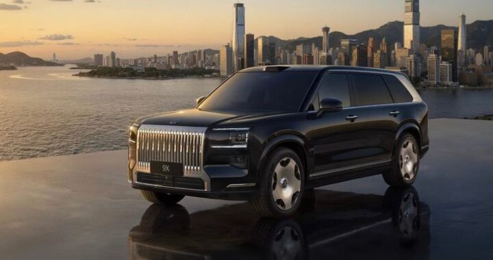 Официально представлен новый флагманский кроссовер Zeekr. Сколько он стоит