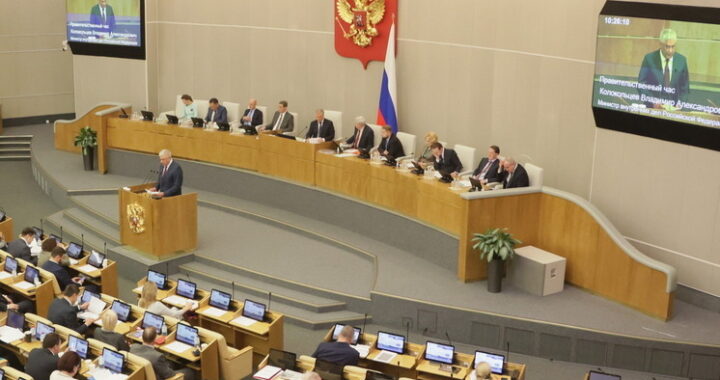 Предложен новый способ борьбы с «бабушкиными схемами» при продаже квартир: семидневный период охлаждения