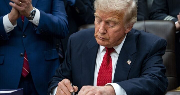 Трамп попытался усмирить инфляцию: заморские деликатесы подешевеют для американцев