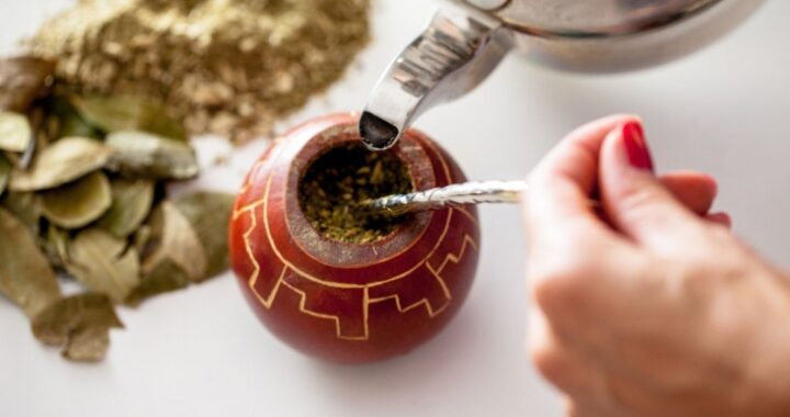 Чем заменить кофе с утра? Нутрициолог назвала 5 полезных альтернатив