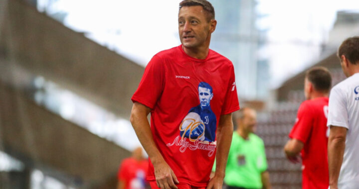 «Енисей» расторг контракт с легендой «Спартака»