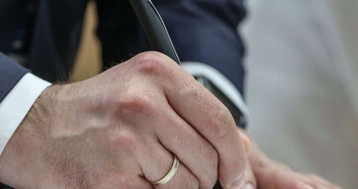 «Кто придет вместо ИП и самозанятых»: экономист Кричевский прокомментировал слухи о ликвидации индивидуального предпринимательства в России