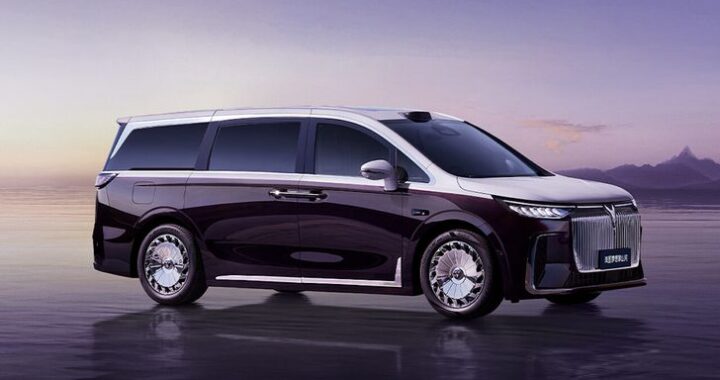 Представлен новый роскошный четырехместный минивэн Voyah Dream Shanhe. Сколько он стоит