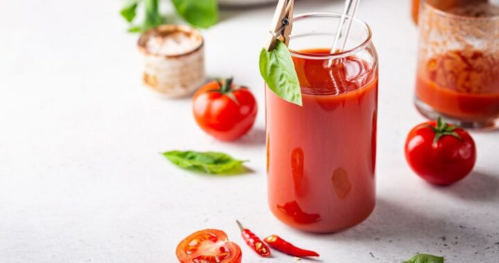 Томатный сок — польза и вред. Подробный разбор свойств и рецепт для приготовления дома