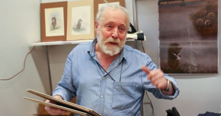 «Только в радость!»: Норштейн сам убрал снег у своего дома